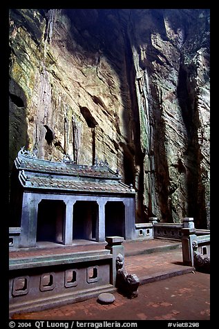 Troglodyte temple, Marble Mountains. Da Nang, Vietnam