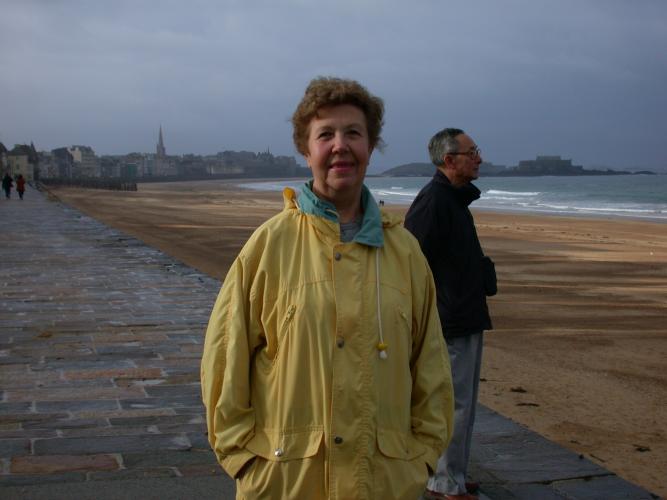 Cau hai and mo hai, Saint-Malo.  (color)